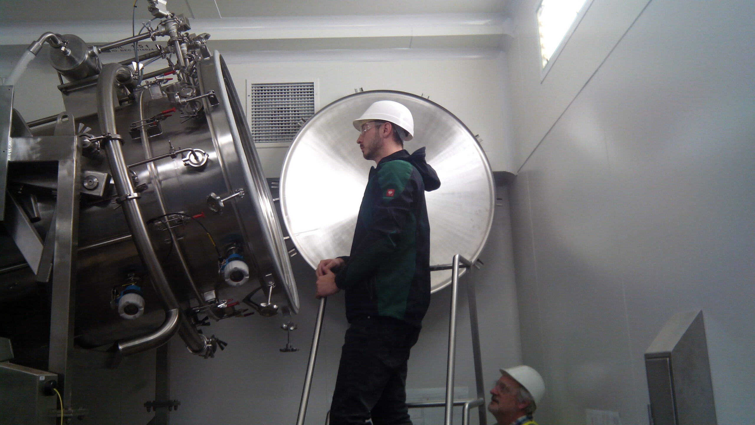 dust filtration in cleanroom environments